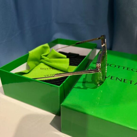 Bottega Veneta BV1466S 005 Aviator Sunglasses Gold Metal Frame 59-19-140 XL main image 8